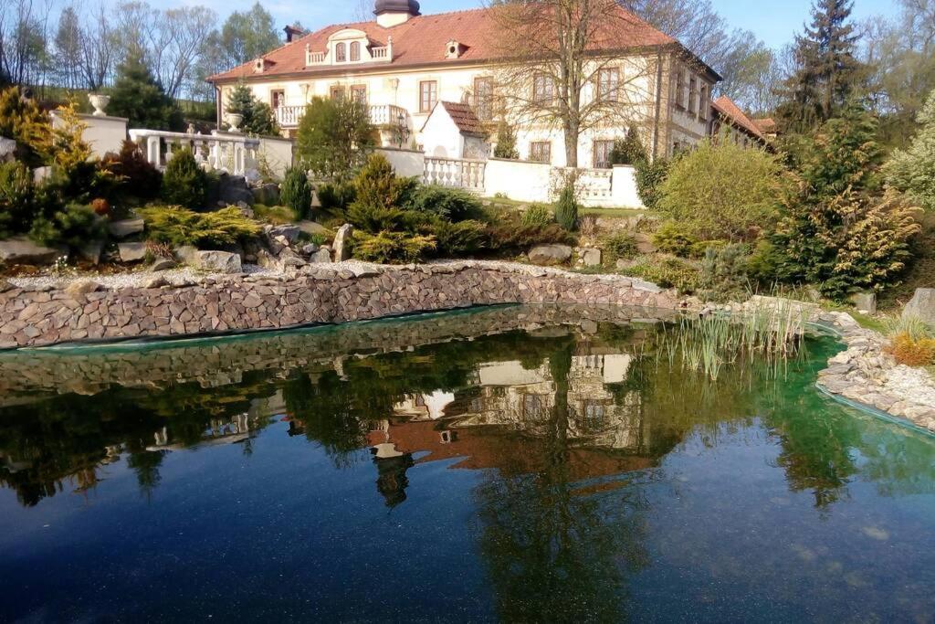 Zamecek Zdiky - Knizeci Apartman Bujanov Extérieur photo
