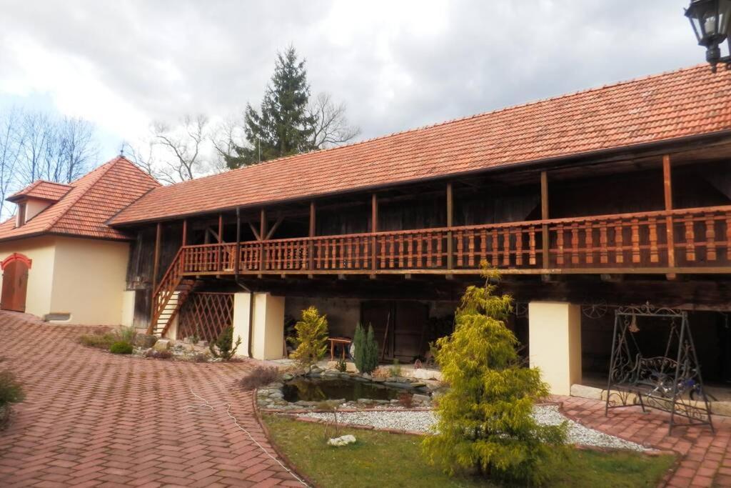 Zamecek Zdiky - Knizeci Apartman Bujanov Extérieur photo