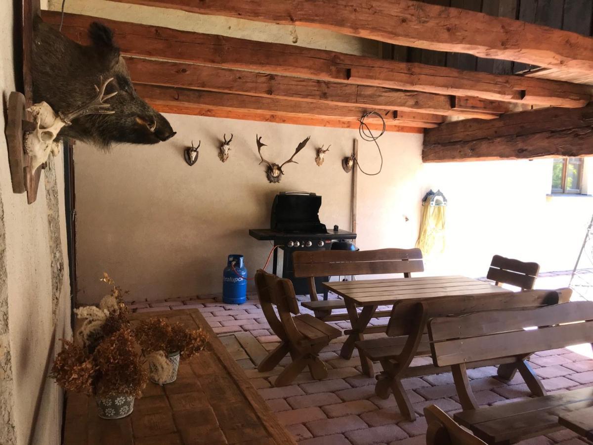 Zamecek Zdiky - Knizeci Apartman Bujanov Extérieur photo