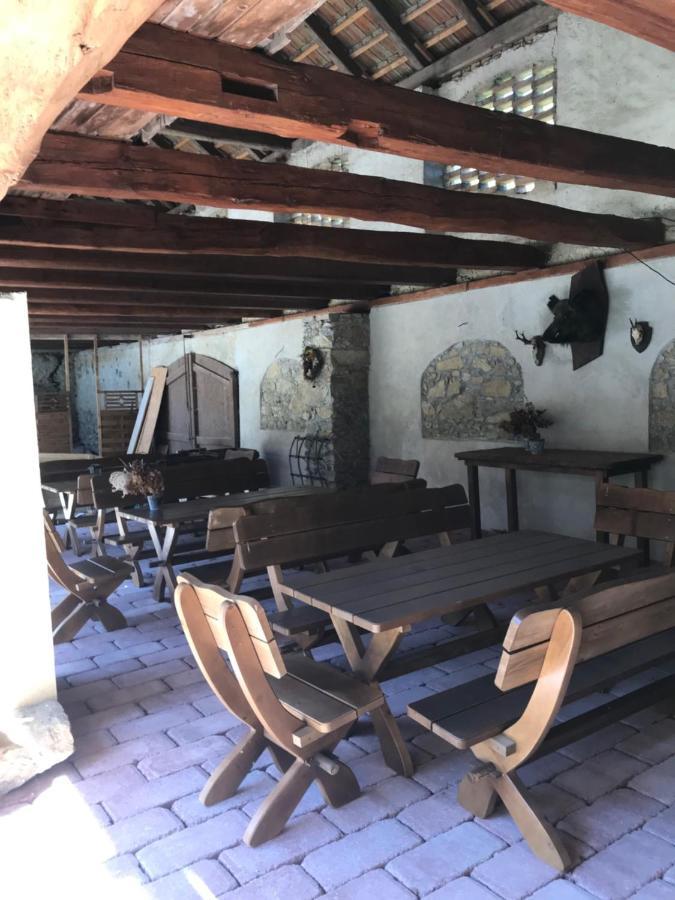 Zamecek Zdiky - Knizeci Apartman Bujanov Extérieur photo